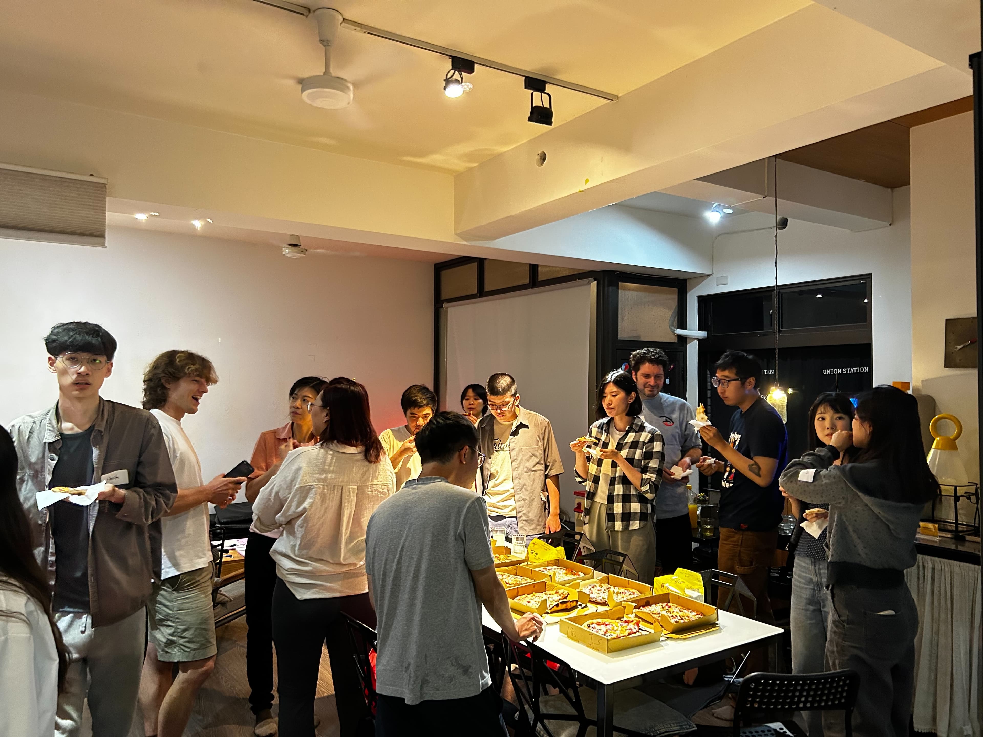 英語桌遊之夜 - 與英文母語的外國朋友們一起玩桌遊和猜單詞 (披薩派對) — 5